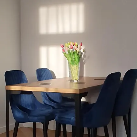 New Market Apartment *