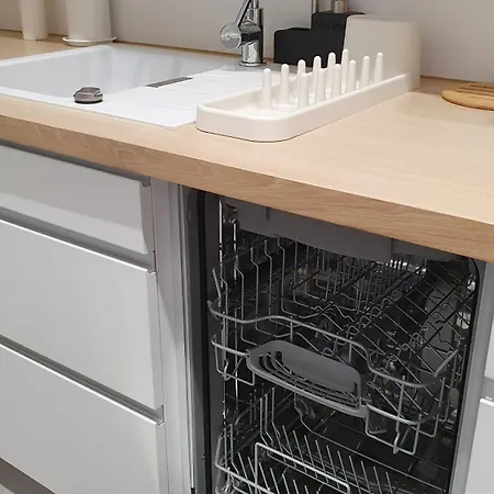 New Market Apartment *